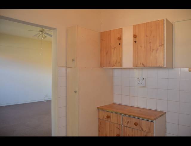1 BEDROOM FLAT FOR SALE IN SCOTTBURGH CENTRAL